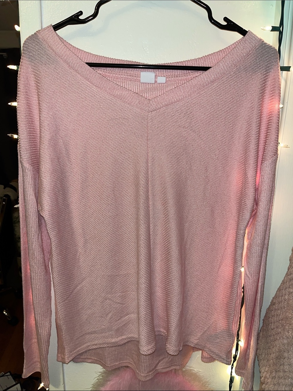 GAP Lightweight V-Neck Sweater - Dusty Pink
